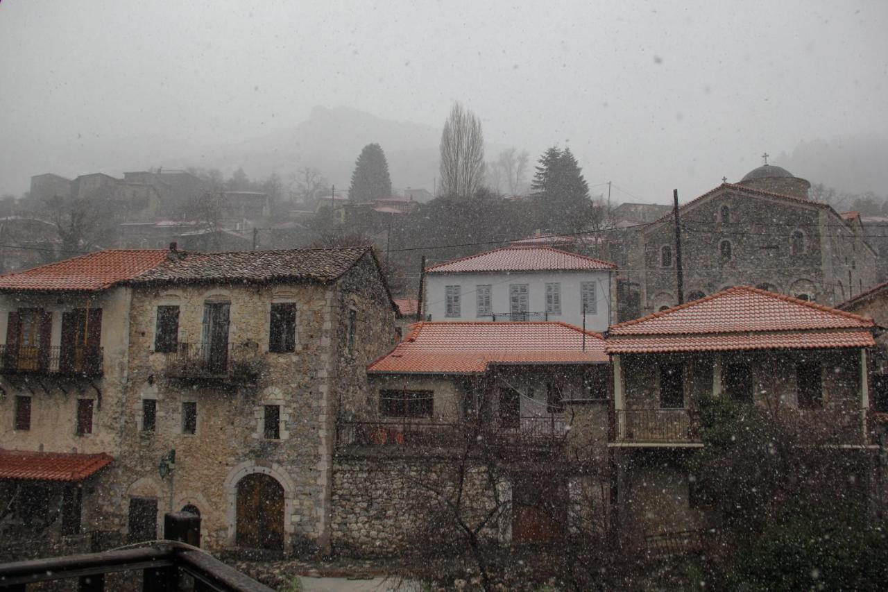 Tsarbou Guesthouse ستيمنيتسا المظهر الخارجي الصورة